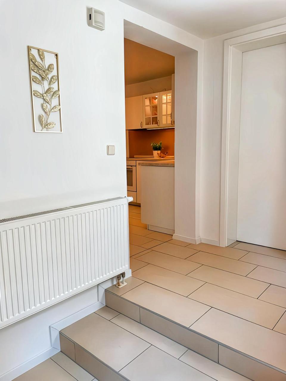 Apartment Schoene Mit Grossem Garten Und Terrasse, #3